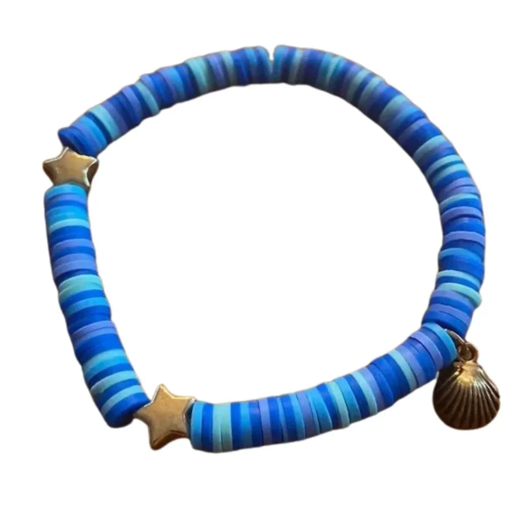 Blue Ocean Clay Bead Bracelet With Seashell Charm Handmade New - Picture 1 of 4